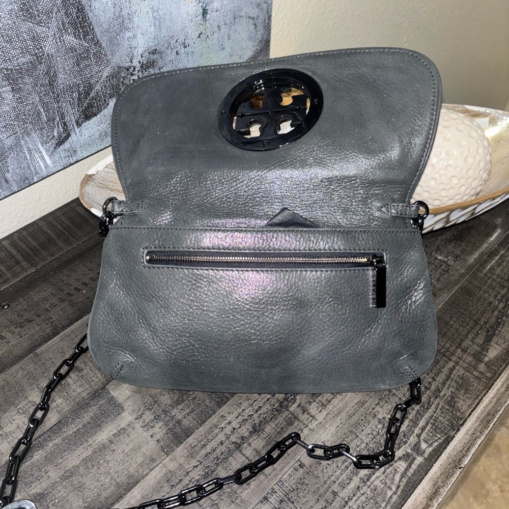 Tory Burch Amanda Crossbody Bag - Picture 3 of 10